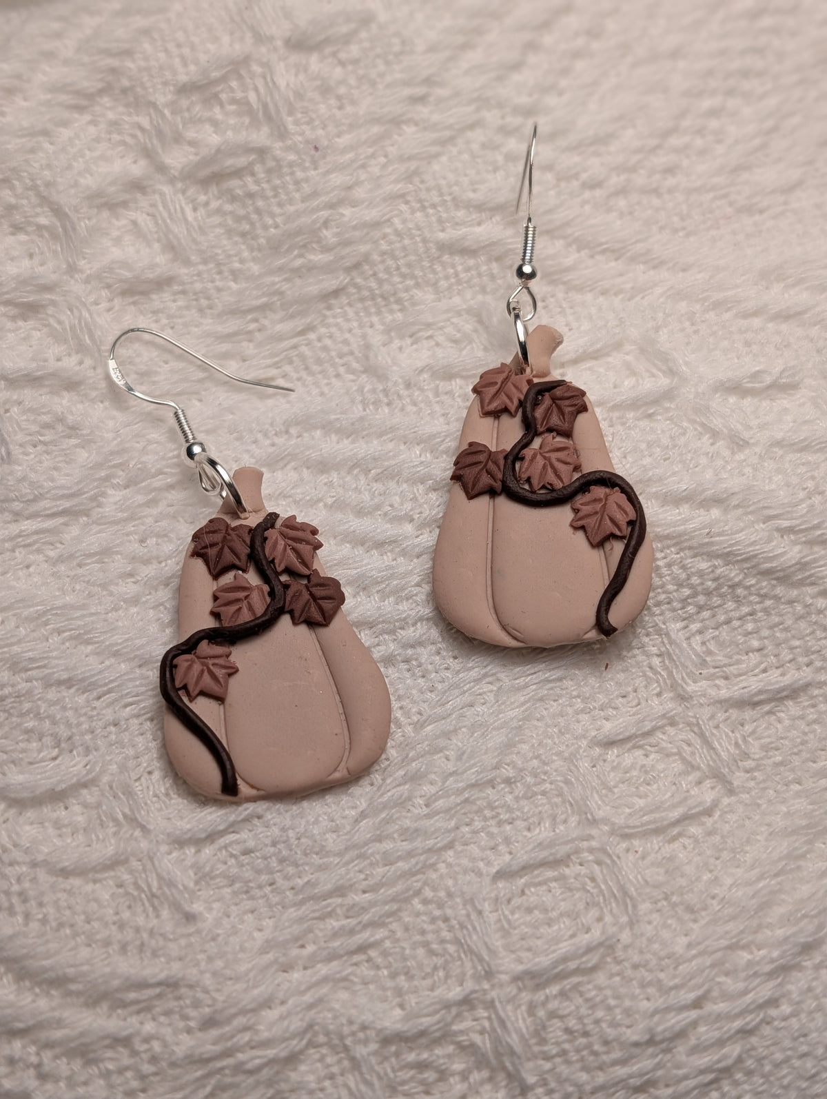 Aretes Calabaza Otoñal Beige & Enredadera