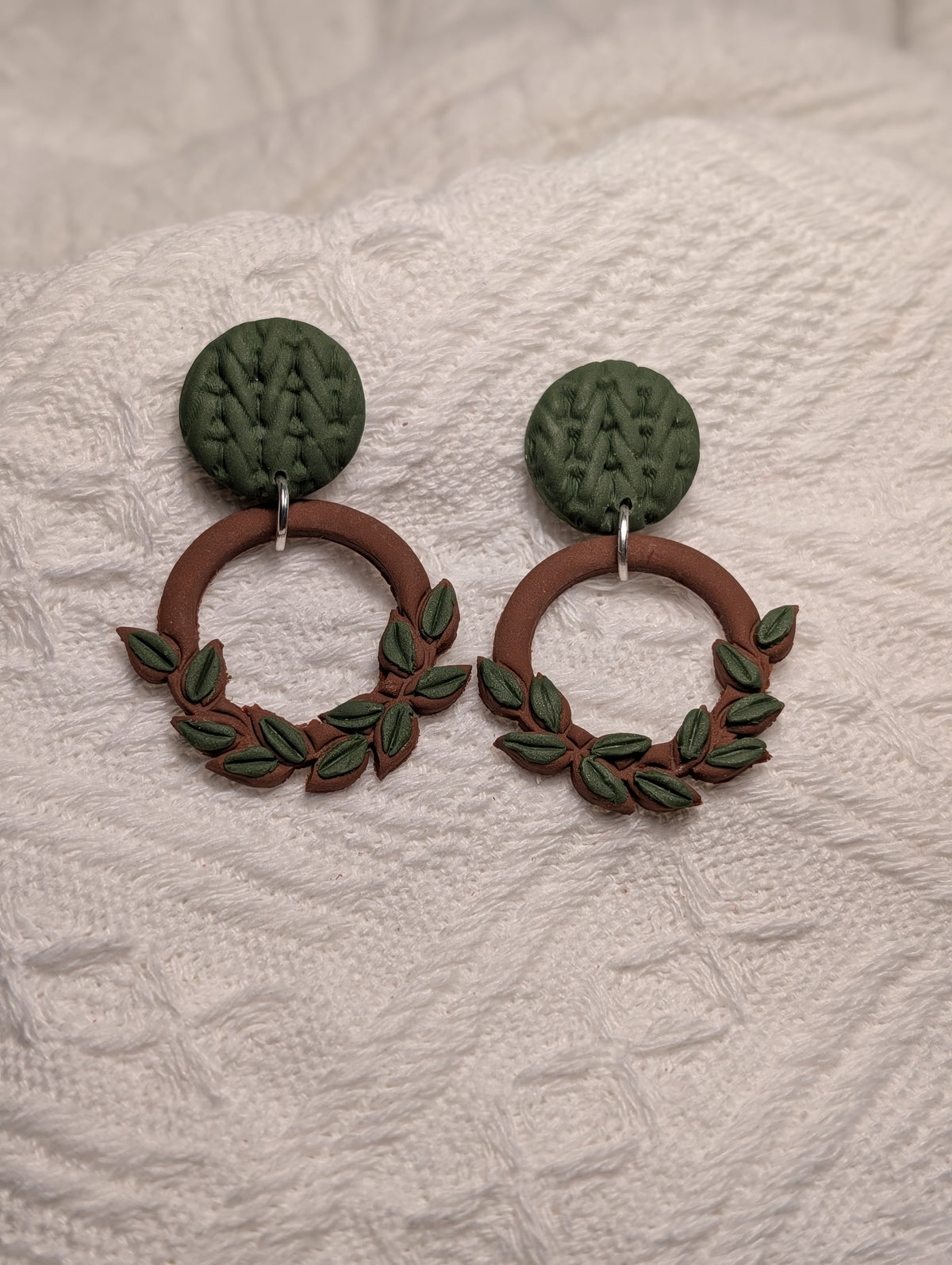 Aretes Corona Botánica Verde Bosque & Terracota